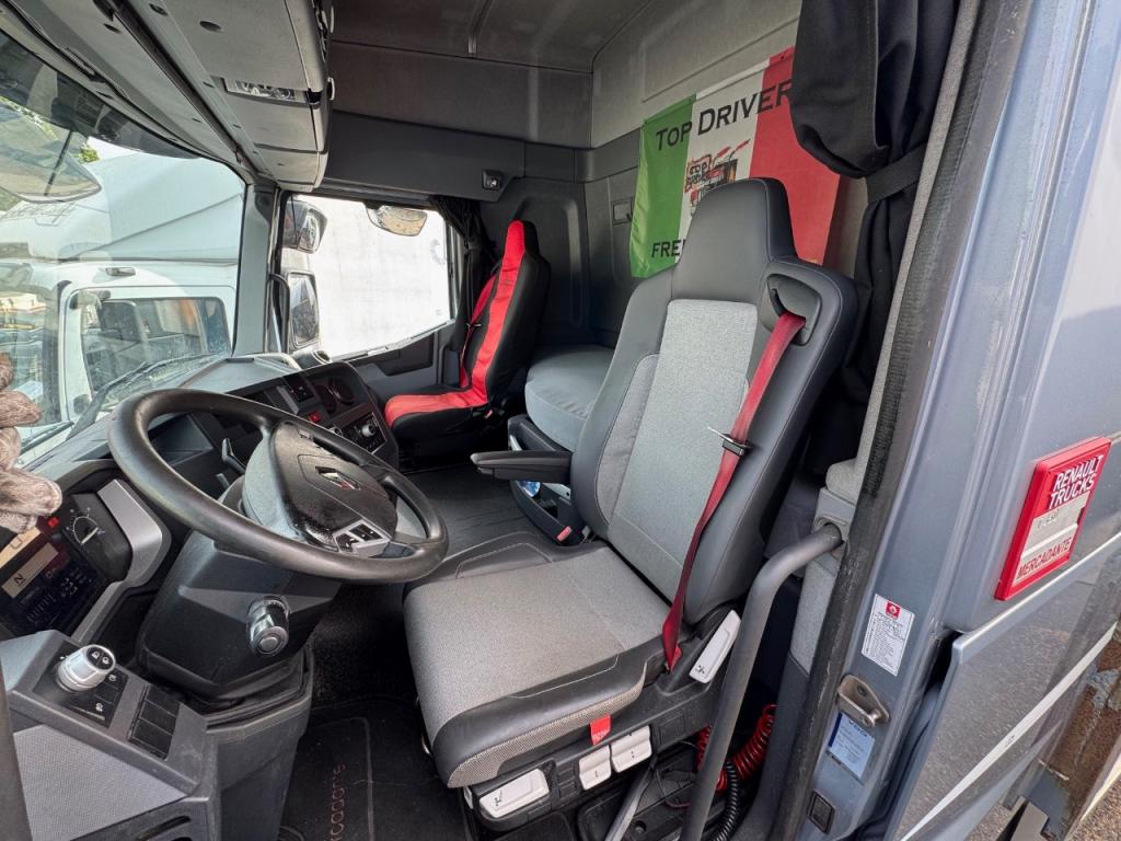 Renault T 460 Photo 10
