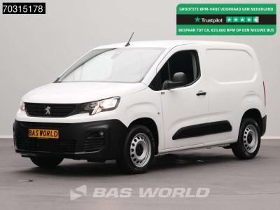 Peugeot Partner 110pk Benzine Automaat L1H1 Airco Cruise Parkeersensoren L1 Kompakt Airco Cruise control sold by BAS World B.V.