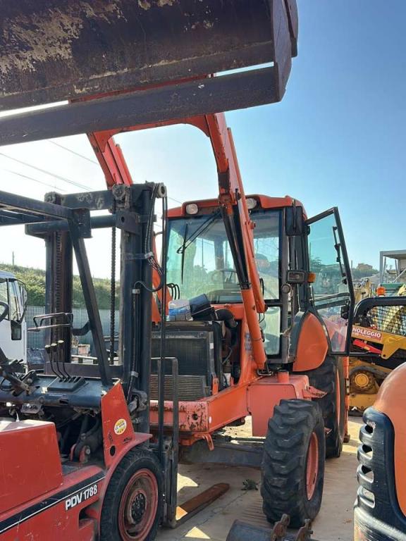 Fiat Hitachi FB100 Photo 3