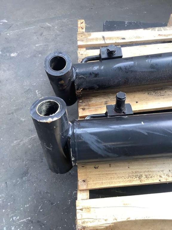 Piston kit for JLG LIFT 450 AJ Photo 2