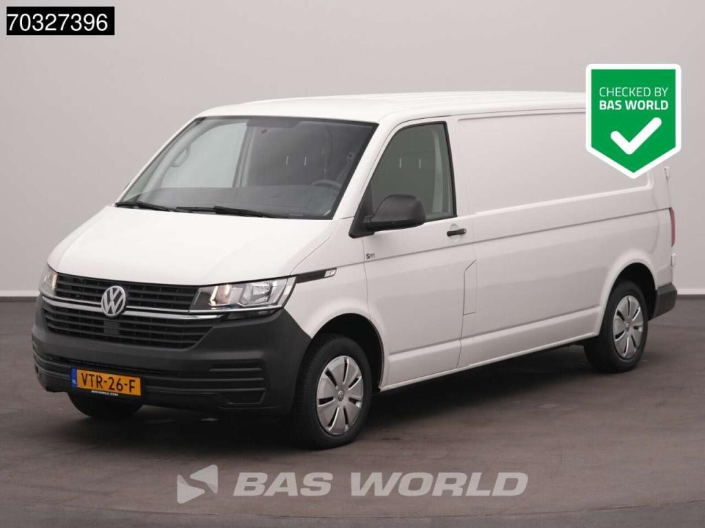 Volkswagen Transporter 110pk L2H1 Navi Airco Euro6 L2 A/C Photo 1