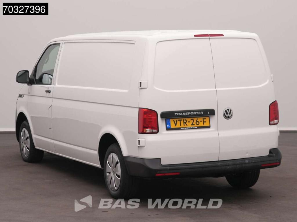 Volkswagen Transporter 110pk L2H1 Navi Airco Euro6 L2 A/C Photo 6