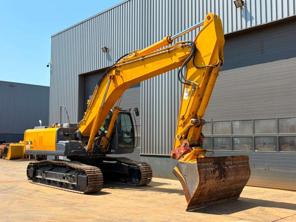 Hitachi ZX350LCN-3 Photo 7