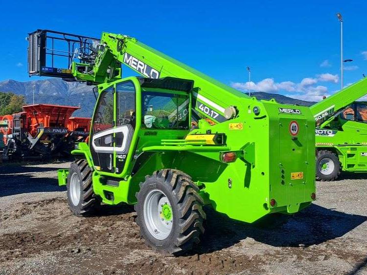 Merlo P40.17PLUS Photo 6