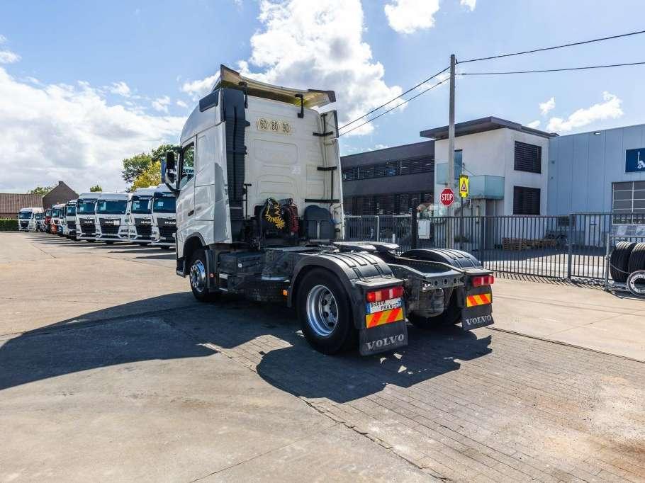 Volvo FH4 460 GLOB Photo 3