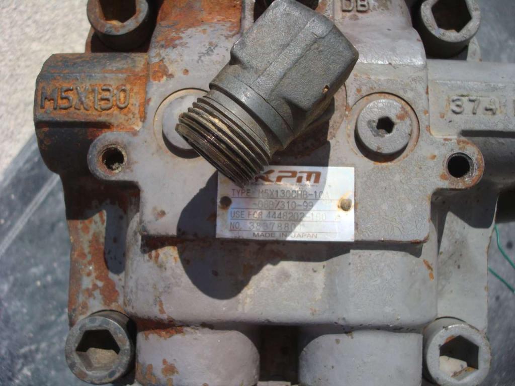 Swing drive for Hitachi ZX 160 Photo 6