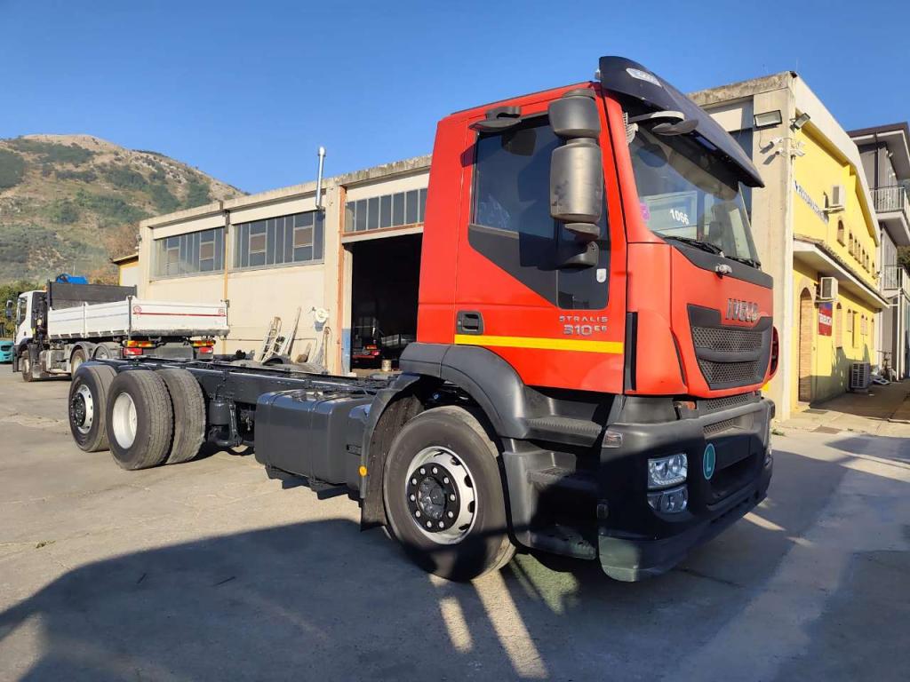Iveco STRALIS HI-STREET 260S31 Photo 25