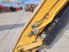 CAT 330DL UHD Photo 10 thumbnail