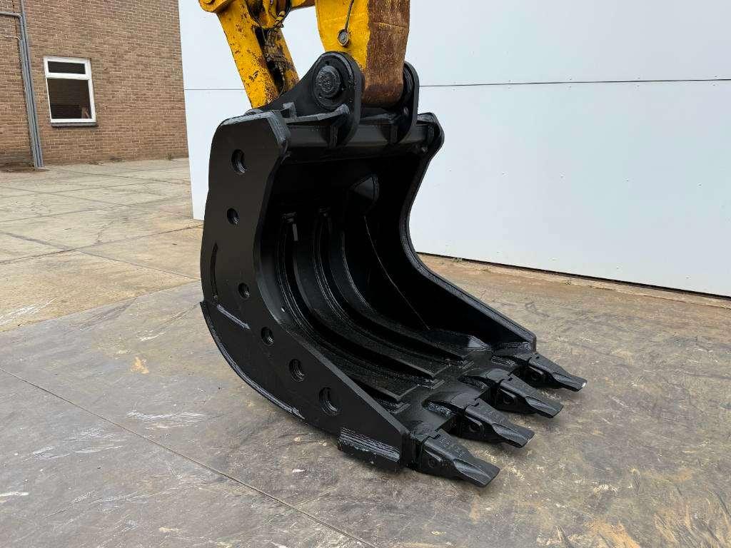 Komatsu PC360LC-11E0 - Hammer Lines / Automatic Greasing Photo 19