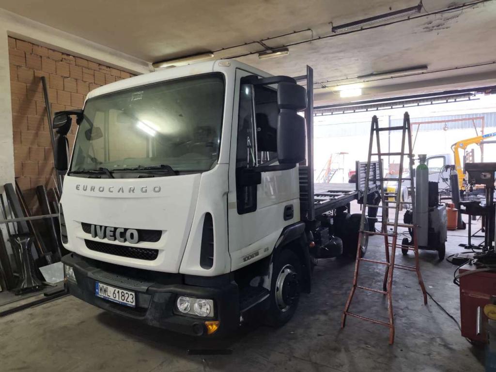 Iveco EUROCARGO 100E18 Photo 13