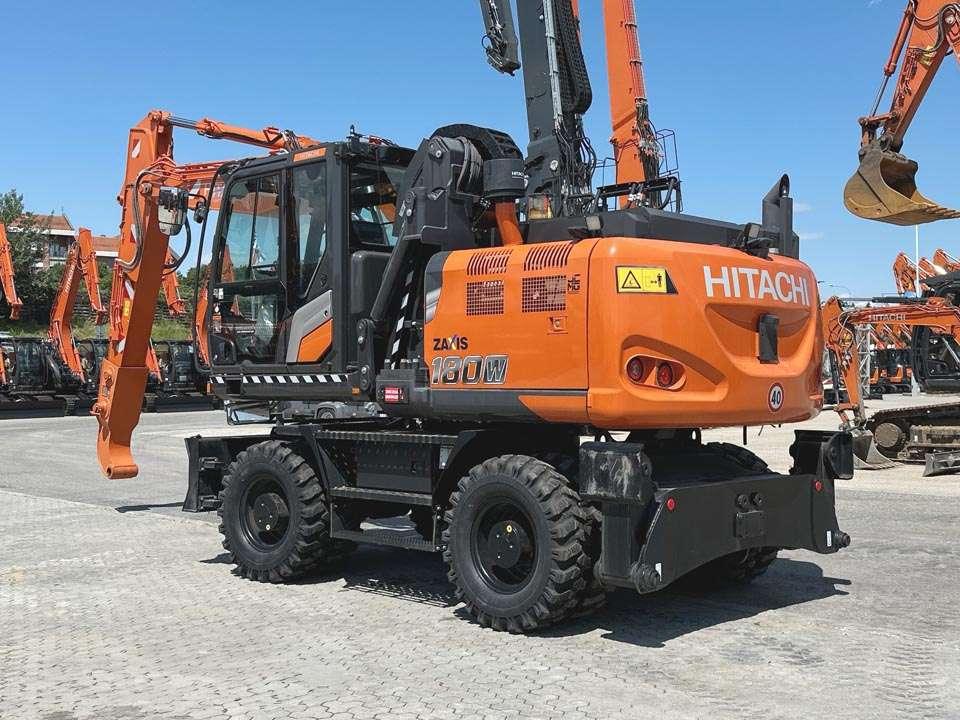 Hitachi ZX180W-7 Photo 3