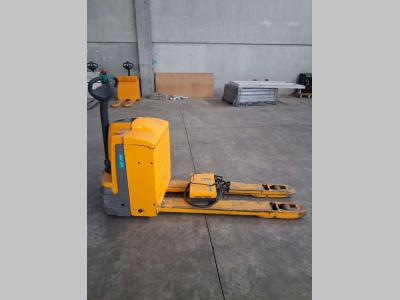 Jungheinrich EJE 220 sold by Deal Di Balliu Mentor & c. Sas