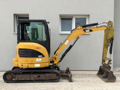 Caterpillar 303C sold by Ideal Macchine Srl