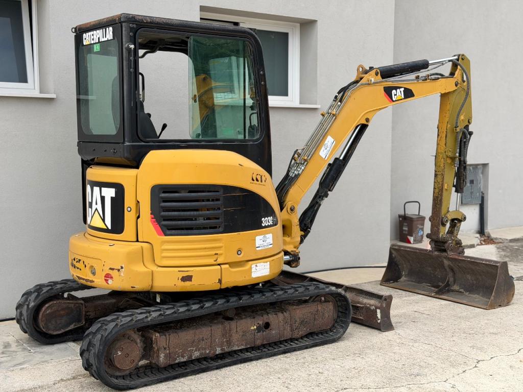 Caterpillar 303C Photo 3