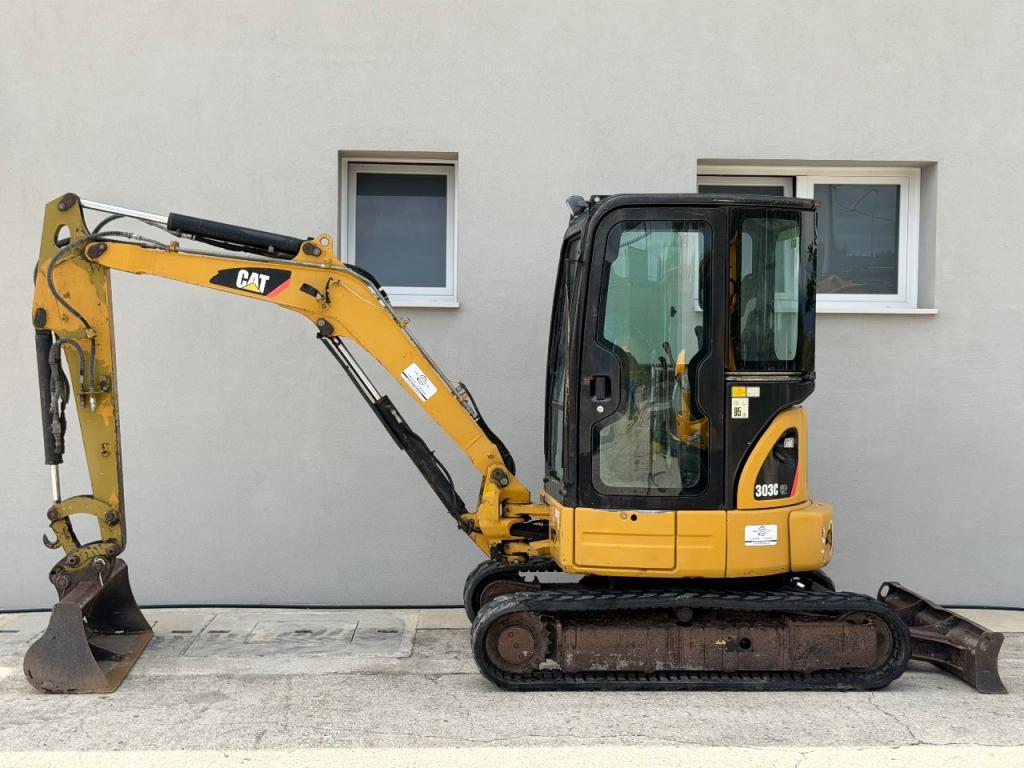 Caterpillar 303C Photo 4