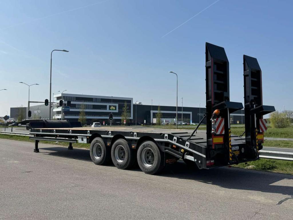 Ozgul 60 Ton 3 axle - LW3 AFR FIX Photo 3