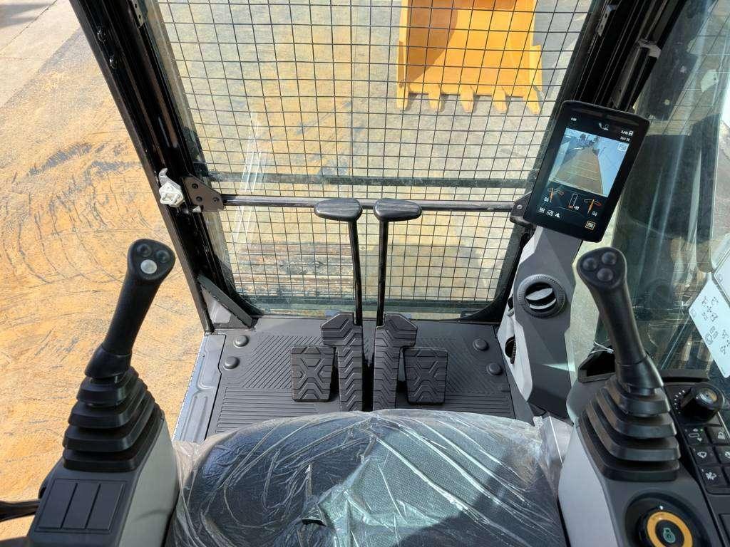 Caterpillar 330GC - BRAND NEW / UNUSED / 2026 Model Photo 9