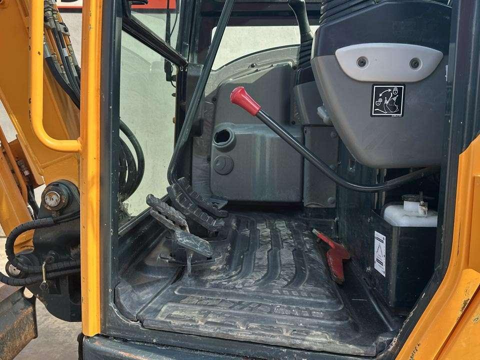 Hyundai ROBEX 35Z-9 Photo 14