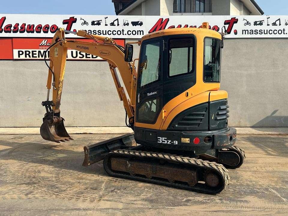 Hyundai ROBEX 35Z-9 Photo 4
