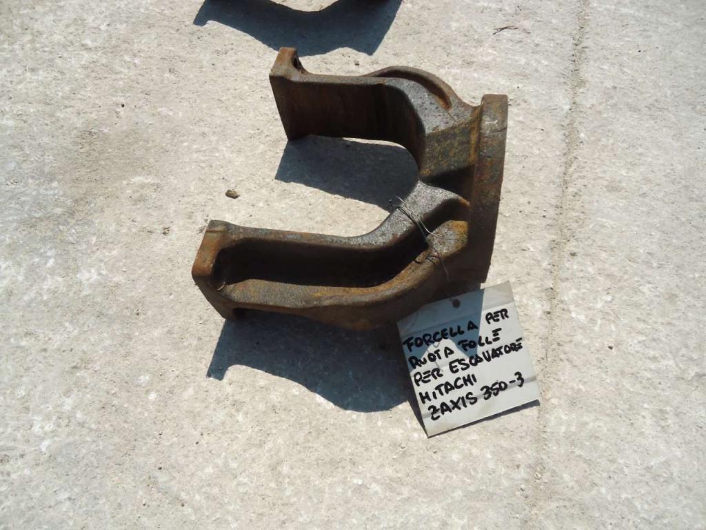 Idler wheel fork for Hitachi ZAXIS 350.3 Photo 4