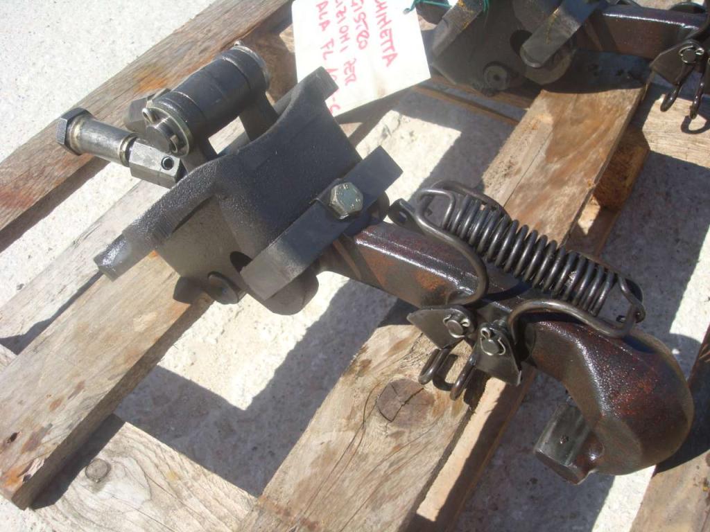 Clutch adjustment unit for Fiat Allis FL 10B-C Photo 3
