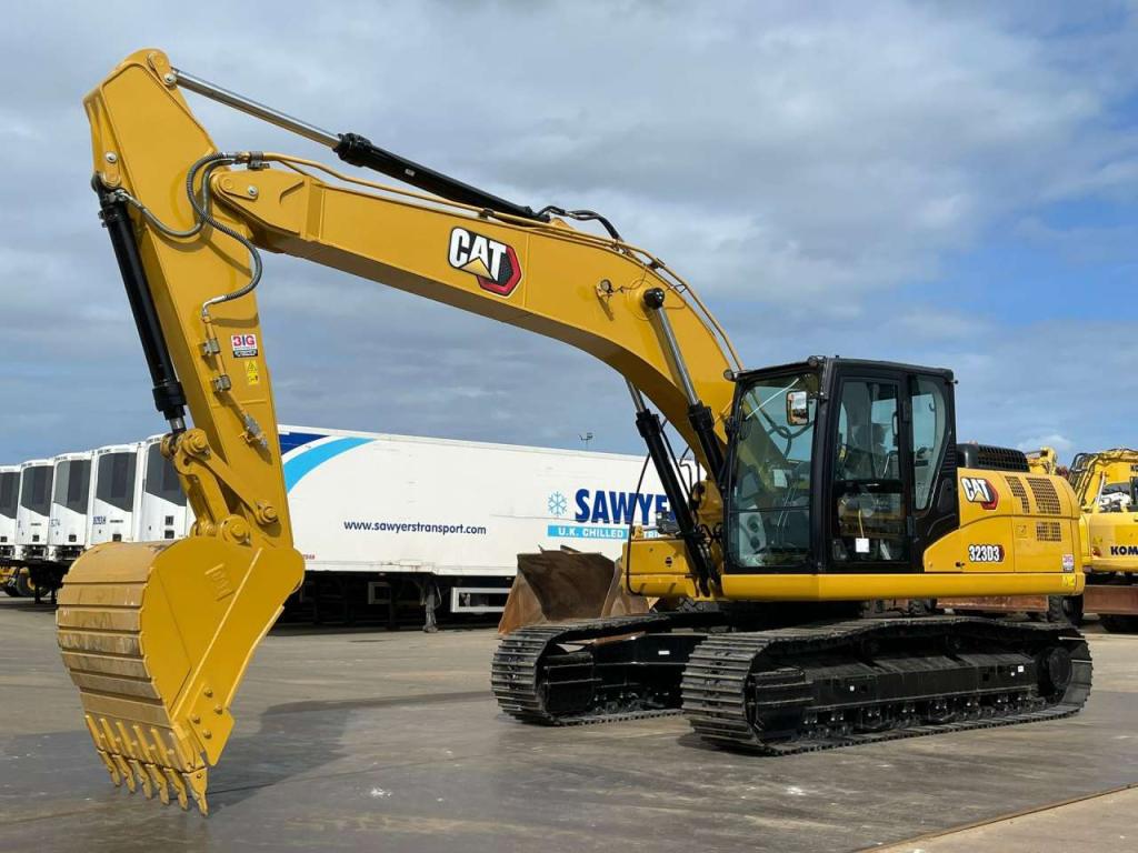 Caterpillar 323D3 Photo 2