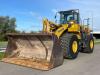 Komatsu WA500-6 Photo 2 thumbnail