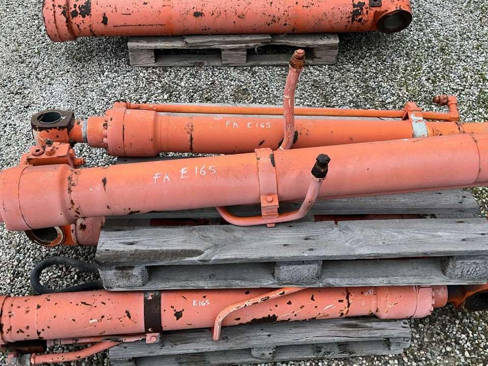 Other earthmoving spare parts / other Photo 22