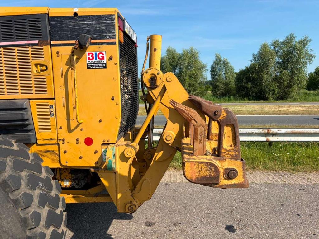 Caterpillar 140H Photo 16