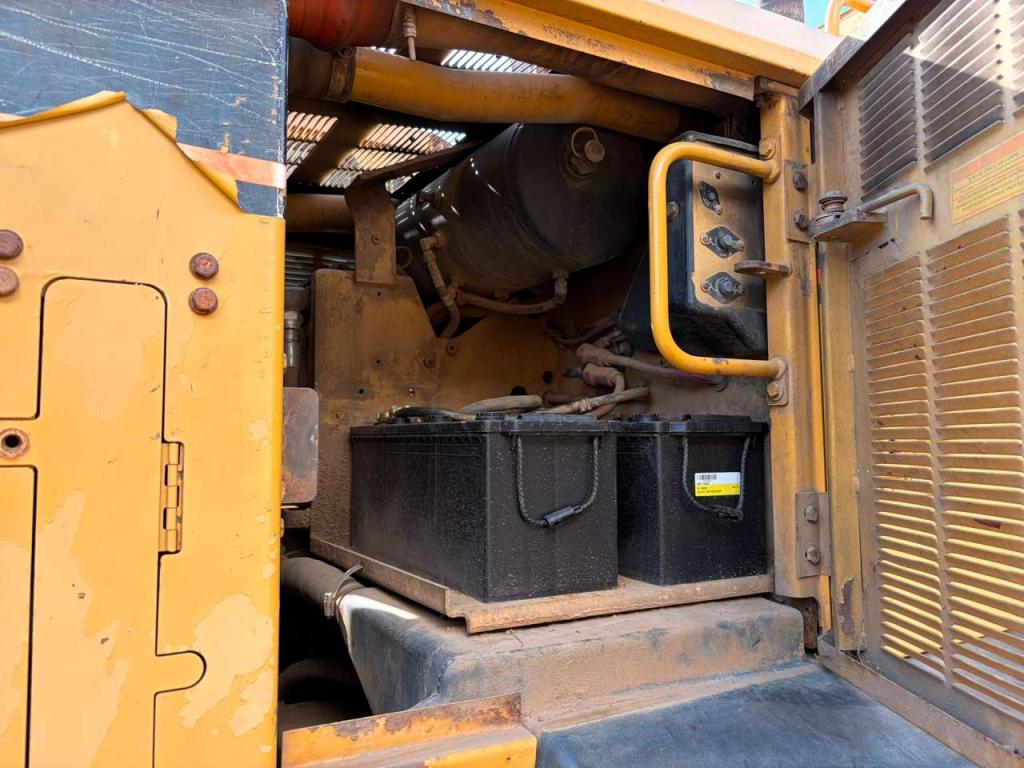 Caterpillar 140H Photo 30