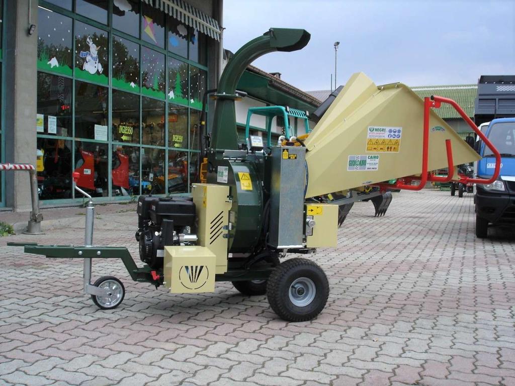 Negri R 185 - NUOVO MODELLO - MOTORE RATO 420 GX Photo 3