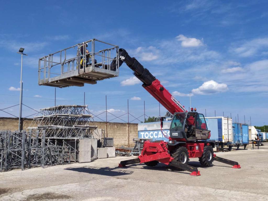 Manitou MRT 2150 Photo 16