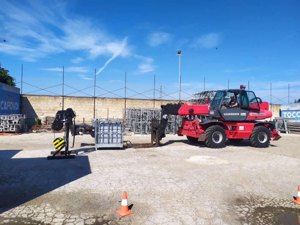 Manitou MRT 2150 Photo 18