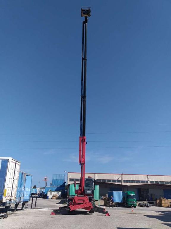 Manitou MRT 2150 Photo 8