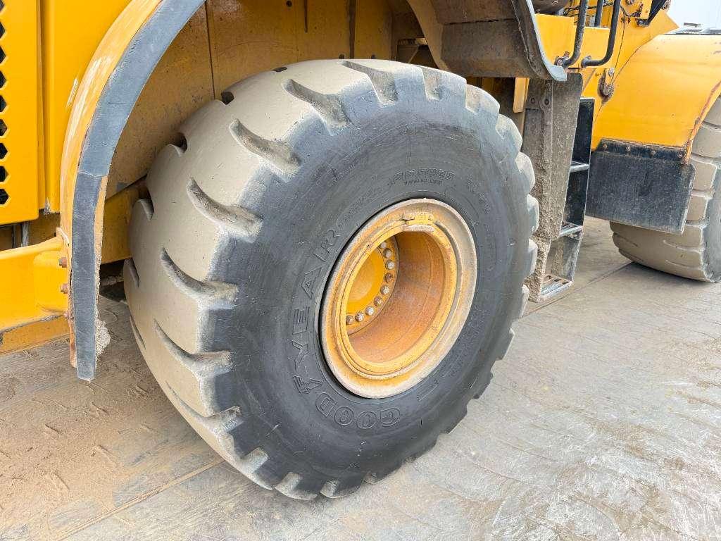 Caterpillar 966M - Quick Coupler / Pressurised Cabin Photo 19