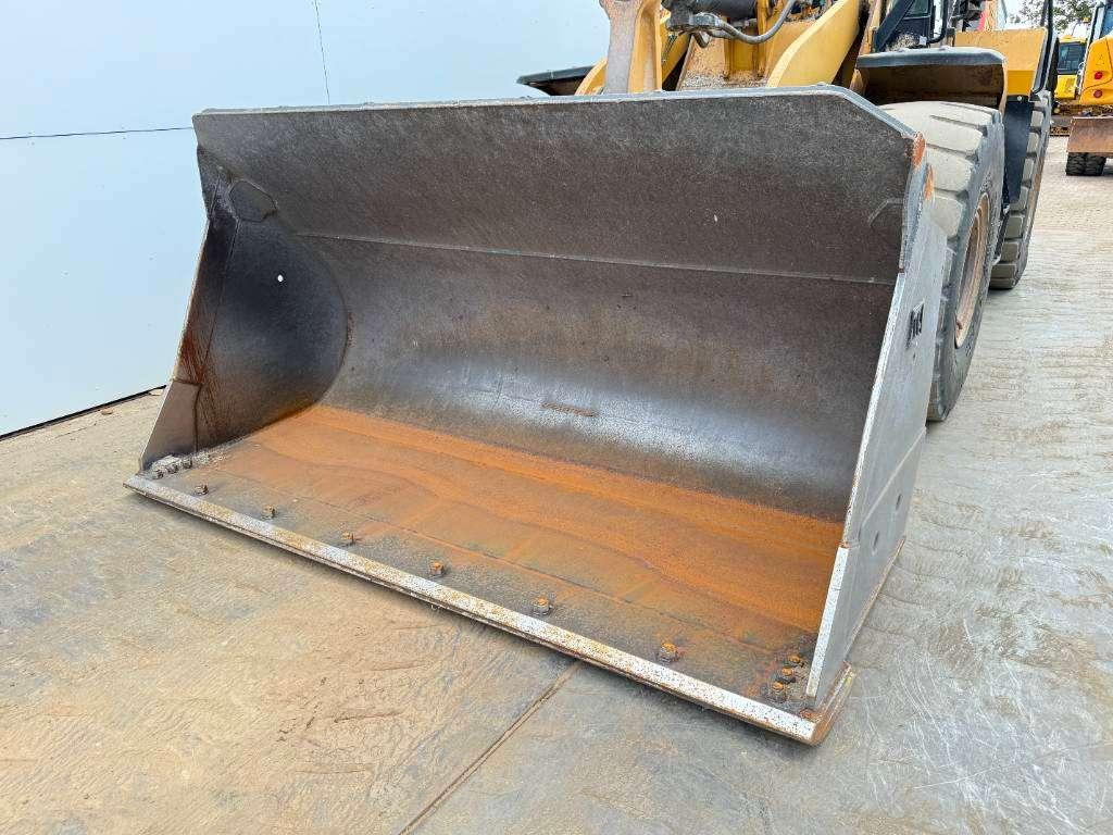 Caterpillar 966M - Quick Coupler / Pressurised Cabin Photo 8