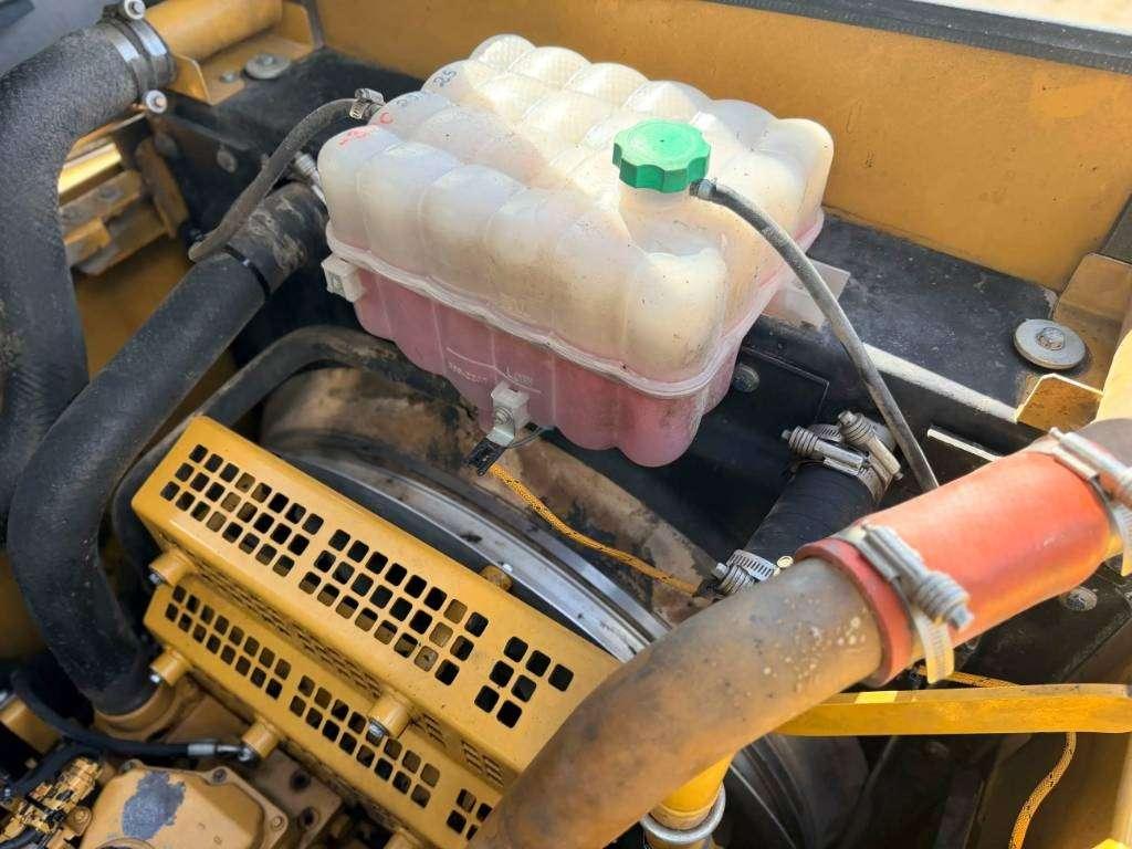 Caterpillar 329E LN Photo 15