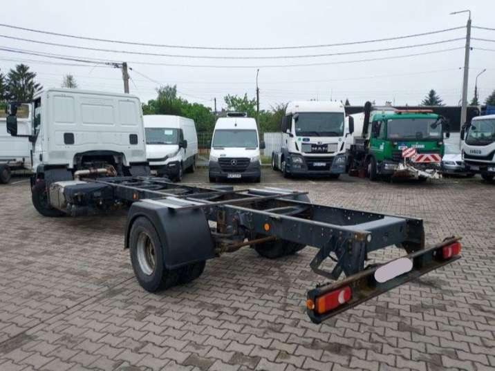 Iveco EUROCARGO 120-190L Photo 3