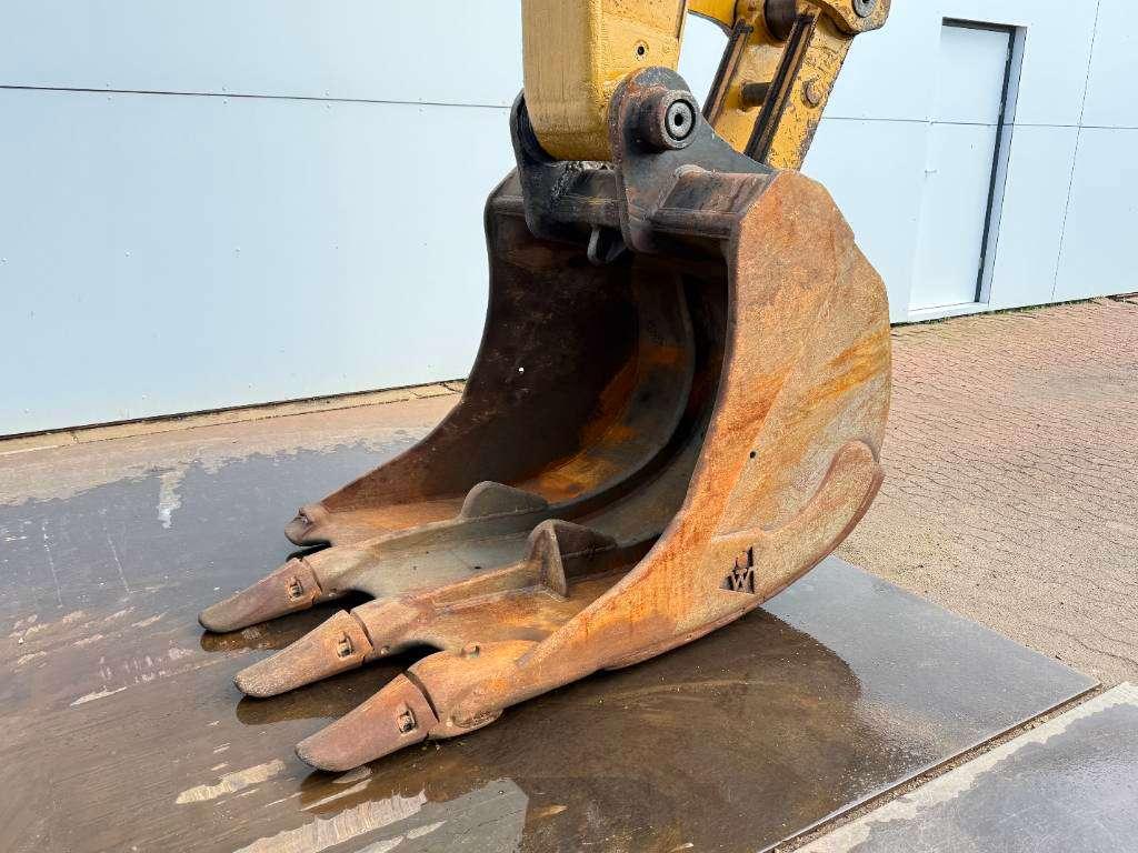 CAT 330C - Good overall condition! Photo 14