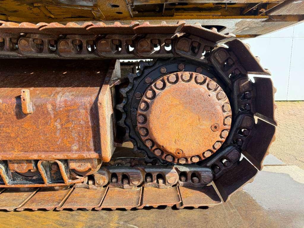 CAT 330C - Good overall condition! Photo 19
