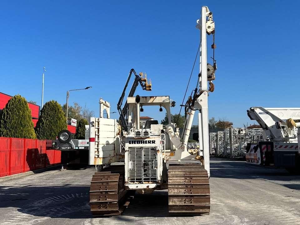 Liebherr RL 22 B Photo 16