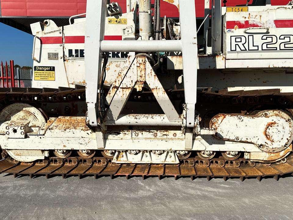 Liebherr RL 22 B Photo 4
