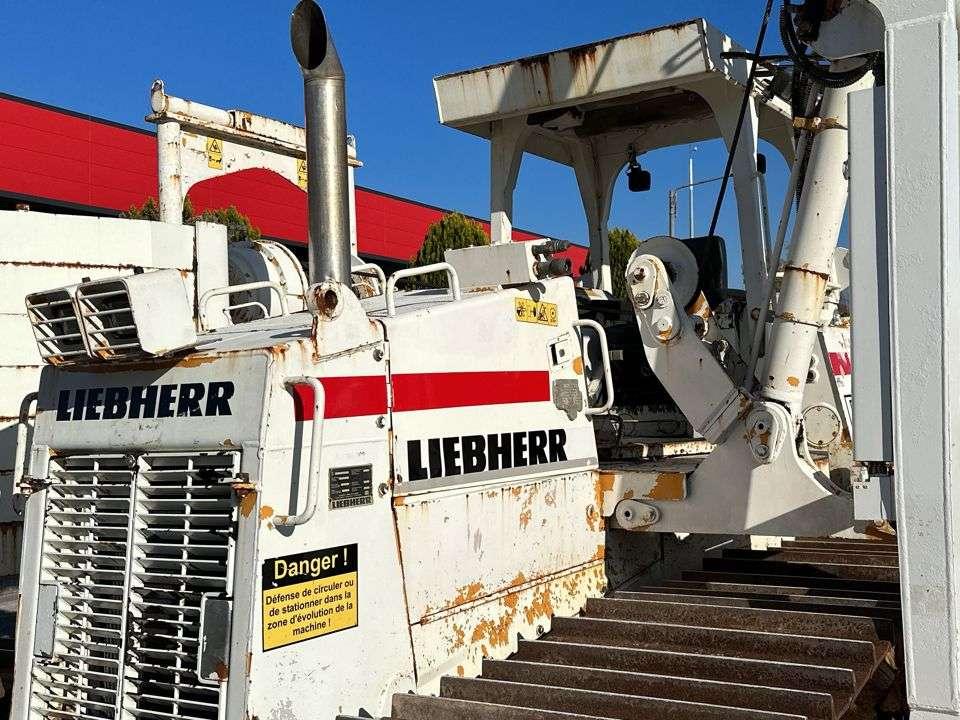 Liebherr RL 22 B Photo 5