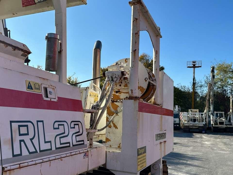 Liebherr RL 22 B Photo 9