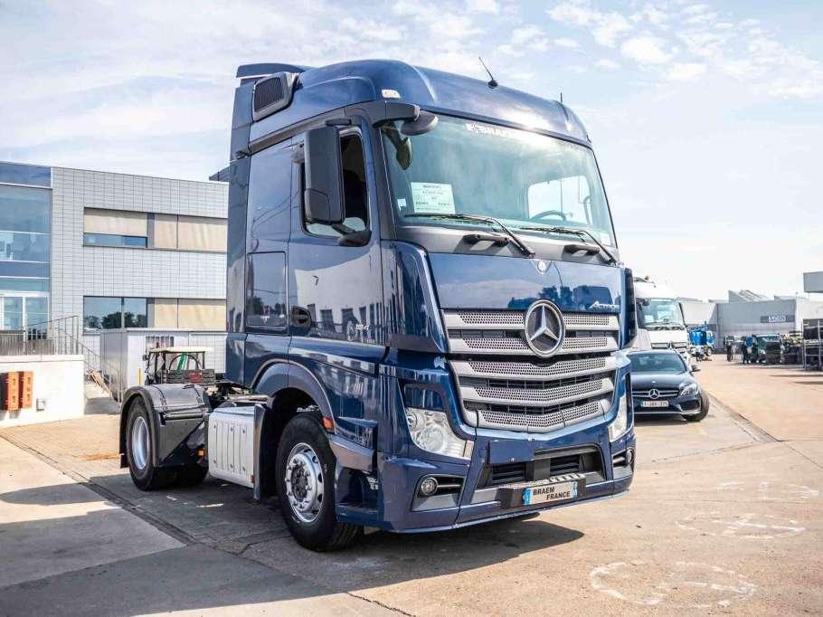 Mercedes-Benz ACTROS 1848 LS Photo 2