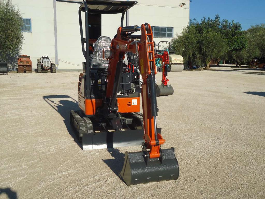 Hitachi zx19U-6 YR Photo 4