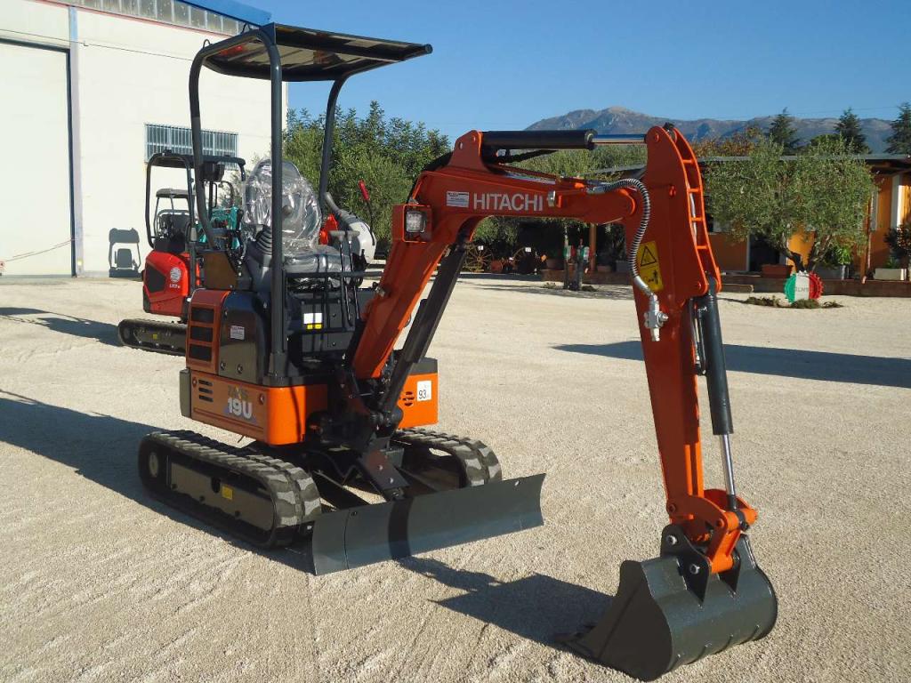 Hitachi zx19U-6 YR Photo 5