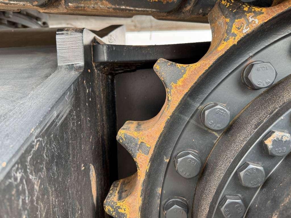Hitachi ZX70-LCH - Hammer Lines / Isuzu Engine Photo 22