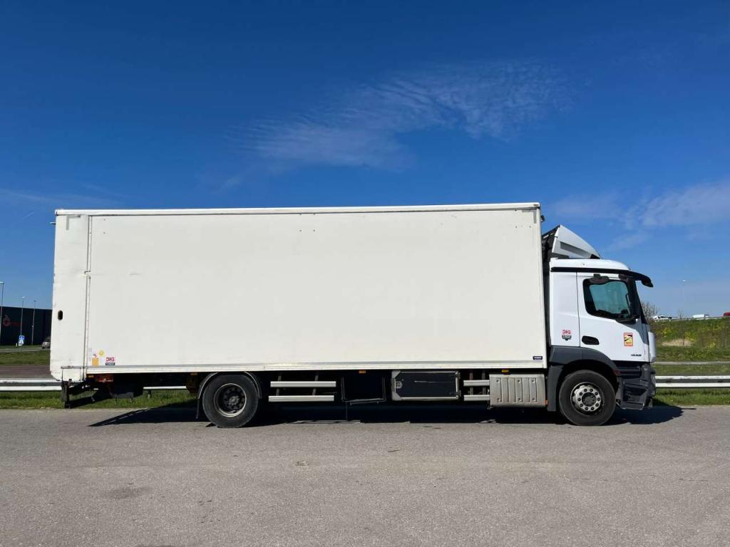 Mercedes-Benz Antos 1836 4x2 Closed Box, double floor Photo 5
