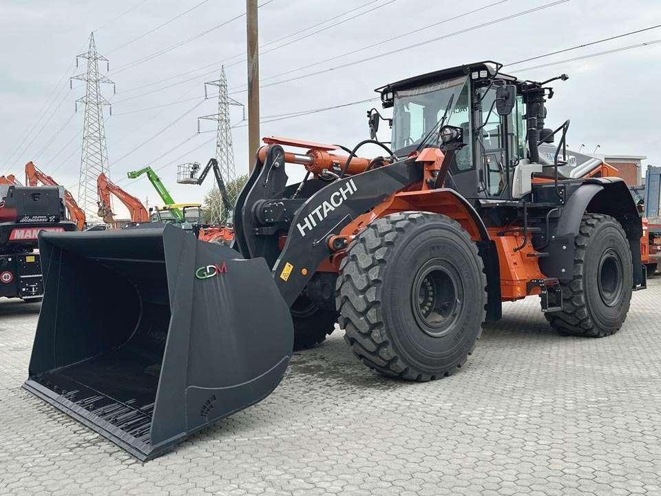 Hitachi ZW310-7 Photo 1